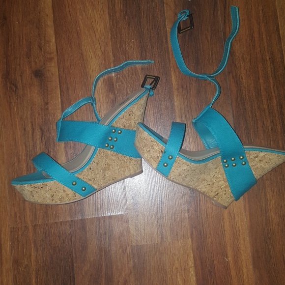 Wedges - Picture 5 of 6